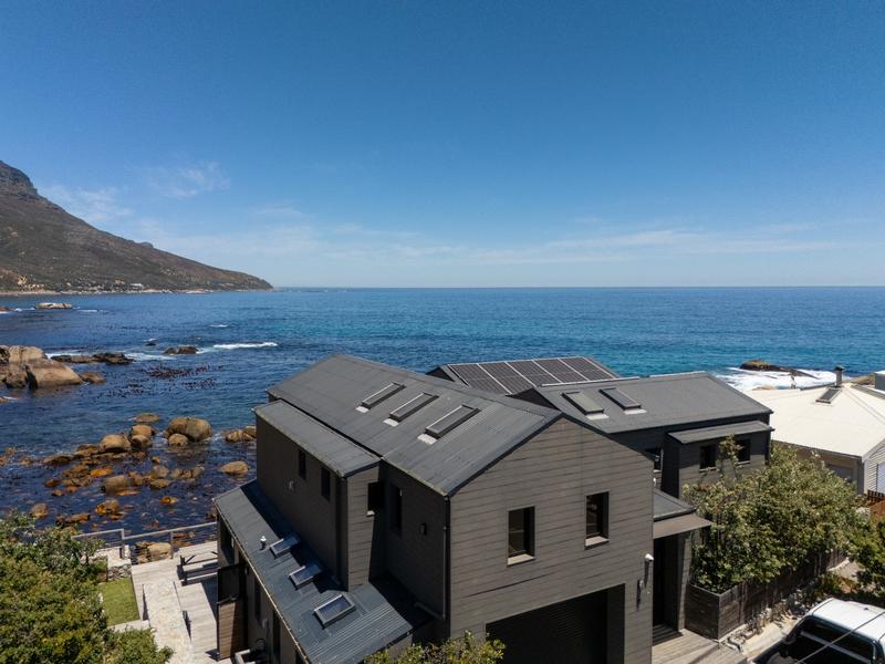 5 Bedroom Property for Sale in Camps Bay Western Cape